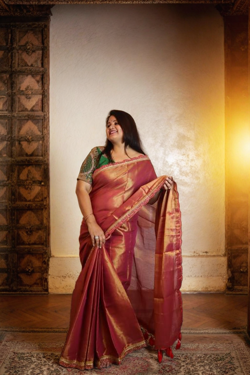 Tissue Saree with Lace Border